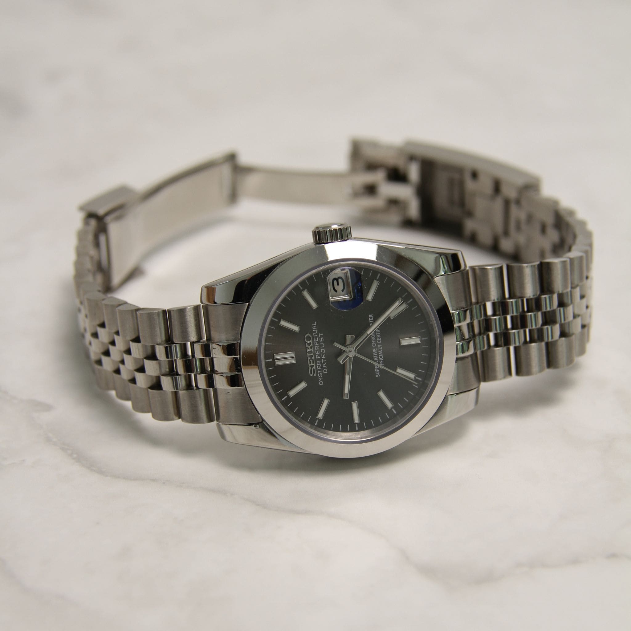 Montre Seiko Mod datejust gris 36mm avec bracelet – mouvement automatique visible NH35