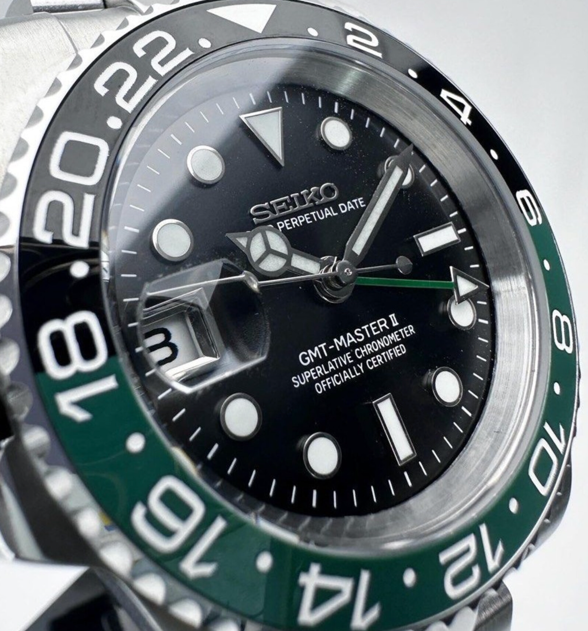 Seiko Mod GMT Sprite Black Green 40mm - Custom Automatic Watch | NH34