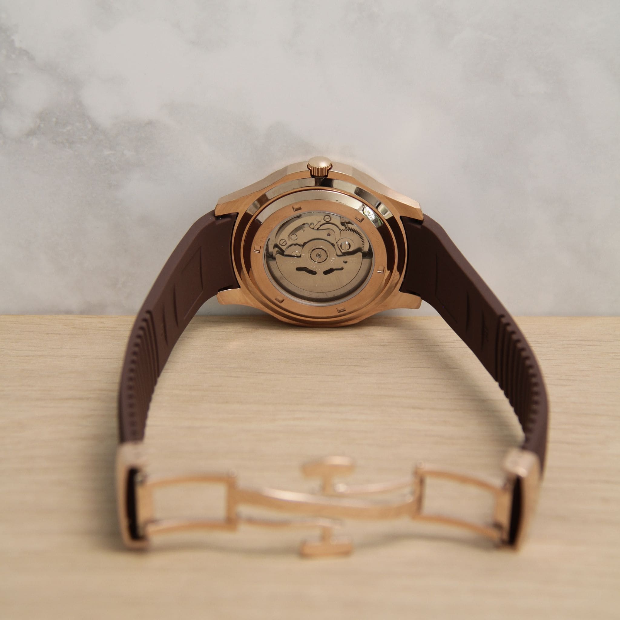 Montre Seiko Mod Aquanaut or rose noir avec bracelet – mouvement automatique visible NH35